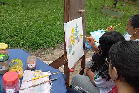 Dia Mundial da Conscientização do Autismo: conheça a escola do interior de SP que se destaca no ensino adaptado para alunos com TEA