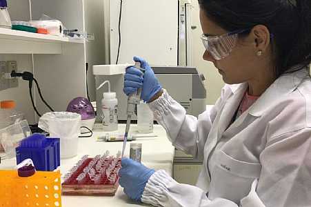 Faculdade de medicina do interior de SP será um dos 12 polos de pesquisa para vacina contra Covid-19 no Brasil
