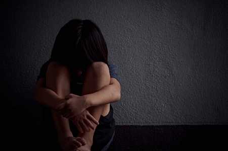 Estuprada pelo padrasto, adolescente de 12 anos dá à luz no interior de SP