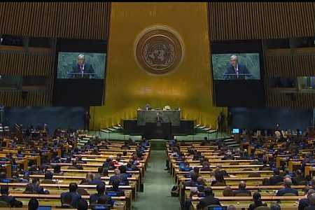ONU aprova resolução que condena invasão da Ucrânia pela Rússia
