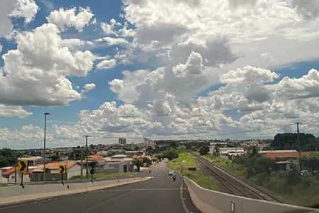 Feriadão tem previsão de calor em Jales e região; confira a previsão para o carnaval