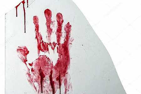 Mulher fica ferida ao ser golpeada pelo marido com vidro no pescoço; homem foi preso