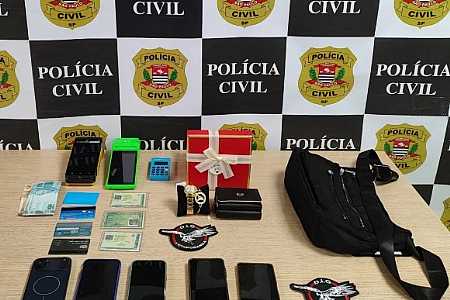 Grupo é preso suspeito de aplicar golpes contra idosos