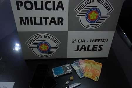 Polícia Militar de Jales prende traficante na Vila União