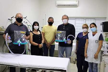 Capacetes Elmo chegam ao Pronto Socorro de Palmeira d´Oeste