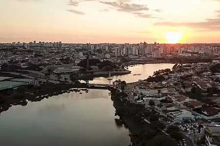 Cidades do noroeste paulista atingem níveis de umidade relativa do ar abaixo de 10%; Cetesb classifica situação como muito ruim