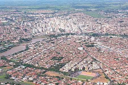 Açúcar puxa aumento nas exportações em Rio Preto e Araçatuba