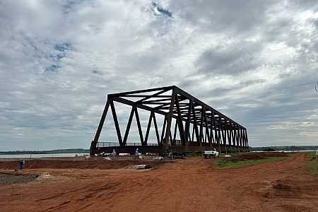 Após interdição para obras na ponte sobre o Rio Tietê, Rodovia Assis Chateaubriand é liberada em Barbosa