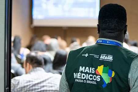 Programa Mais Médicos abre mais de 100 vagas no interior de SP; veja como se inscrever