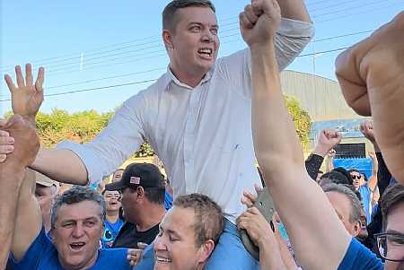Reginaldo Marcomini é reeleito prefeito de Macedônia com expressiva diferença de votos e promete continuidade ao desenvolvimento da cidade