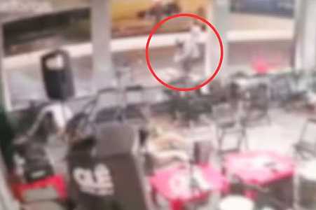VÍDEO: Homem é assassinado a tiros em frente a bar em Araçatuba; músico que se apresentava também foi atingido