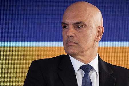 ALEXANDRE DE MORAES AFASTA GOVERNADOR DO DF DO CARGO POR 90 DIAS