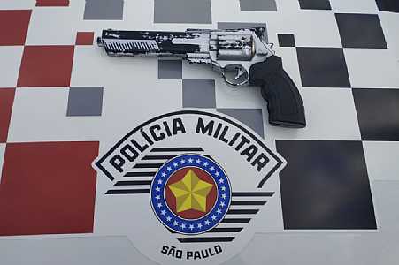 Polícia Militar de Jales apreende menor ladrão durante a manhã