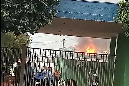 Homem sofre queimaduras após bomba de água explodir em Santa Fé do Sul