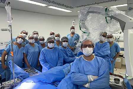 Sucesso da primeira microcirurgia no Hospital de Amor de Jales