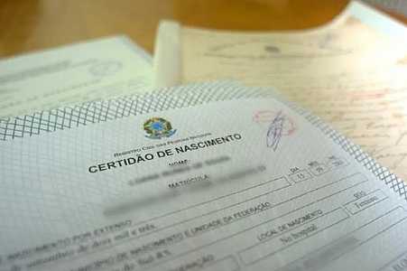 Cartórios contabilizam mais de 120 crianças sem o nome do pai no registro de nascimento em Araçatuba