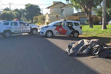Antes de ser abandonado em rua de Araçatuba, corpo de homem de 49 anos foi desenterrado