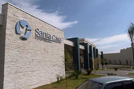 Santa Casa de Votuporanga começa a funcionar novas UTIs para pacientes com Covid-19