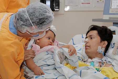 Morre paciente que reencontrou filha no hospital após transplante de pulmão: ´Grande despedida´, diz pai