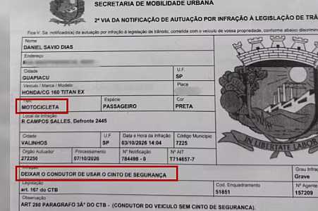 Homem recebe multa por pilotar moto sem cinto de segurança: ´Fiquei tentando entender´