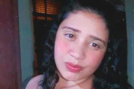 Jovem mata irmã de criação com golpes de canivete