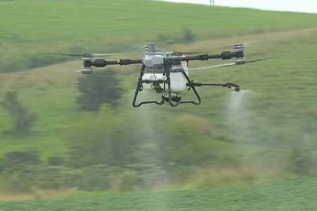 Drones ganham espaço na agricultura e ajudam em pesquisas sobre qualidade do solo