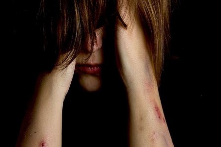 Mulher é estuprada dentro da própria casa em Andradina
