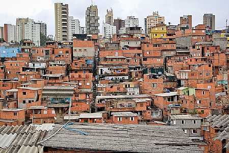 Governo de SP ultrapassa R$ 2 bilhões em doações para população mais vulnerável