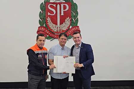 Macedônia firma convênio com a Defesa Civil do Estado e garante nova obra de infraestrutura