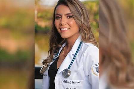 Namorado acusado de matar médica esfaqueada achada dentro de mala vai a júri popular