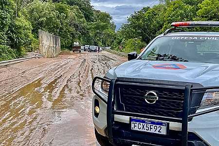 Temporais devem continuar no litoral paulista nesta segunda-feira