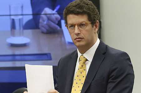Relatório aponta ´movimentação extremamente atípica´ envolvendo Salles