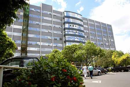 Ocupação de UTI para Covid fica acima de 90% desde março no Hospital de Base em Rio Preto