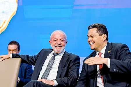Articulador político de Lula vai pedir a Alcolumbre para acelerar tramitação de PECs