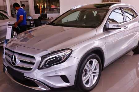 Aposentado perde R$ 44 mil ao tentar comprar Mercedes em leilão