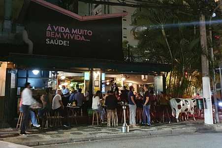 Prefeitura de SP vai exigir comprovante de vacinação contra Covid para entrada em eventos, shoppings e restaurantes
