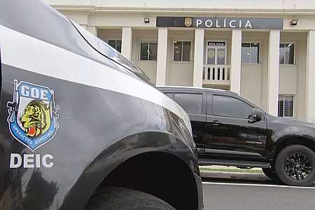 Polícia prende homem condenado por dopar e estuprar a filha 15 anos atrás; menina ficou em coma