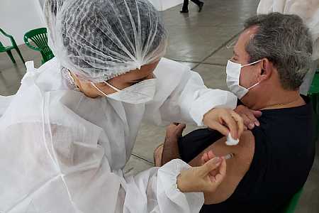 Vacinados contra a covid-19 no Brasil chegam a 41,9 milhões; 19,8% da população
