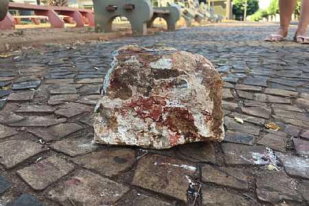 Idosa morre após ser agredida com pedrada na cabeça durante briga em Fernandópolis