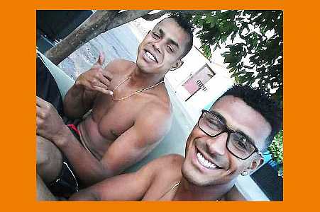 Homem é morto com tesourada no coração pelo irmão após discussão por louça suja