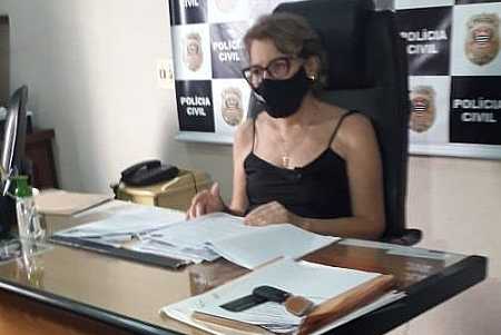 Padrasto suspeito de abuso diz que estava fugindo para se relacionar com meninas de 12 anos