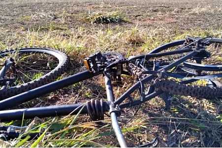 Homem morre após carro atingir bicicleta em rodovia de Ipiguá