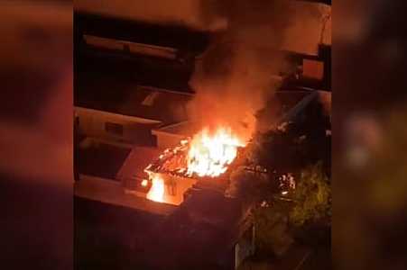 Bombeiro ferido em desabamento durante combate a incêndio tem perna amputada em SP