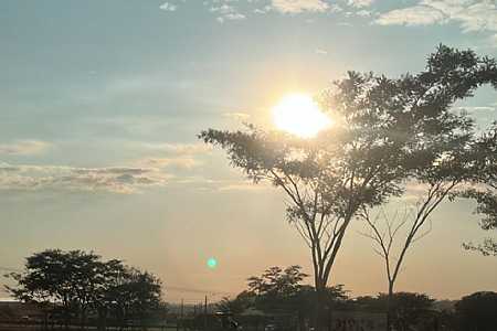 Calor segue e sensação térmica deverá ultrapassar os 40ºC nos próximos dias na região; confira a previsão