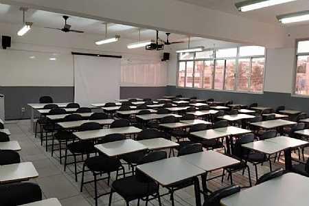Aluno tem direito a estudar no período noturno