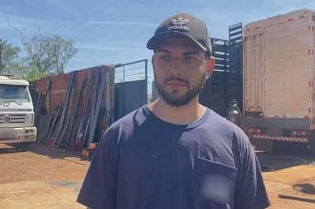 Criança esquecida em ônibus foi achada suada e com calor por mecânico em cidade vizinha a 10 km: ´Mais de uma hora lá dentro´