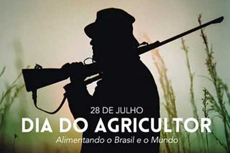 Em homenagem ao Dia do Agricultor, governo troca enxada por espingarda