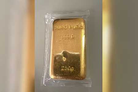 Polícia faz operação contra grupo suspeito de comprar e vender ouro de origem ilegal em SP e MT