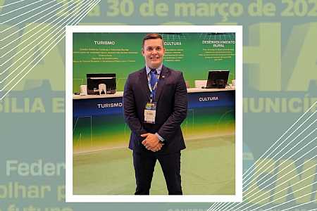 Reginaldo Marcomini participa das Marchas dos Prefeitos