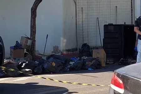 Corpo de mulher encontrado esquartejado em lixeiras em marmitaria estava incompleto